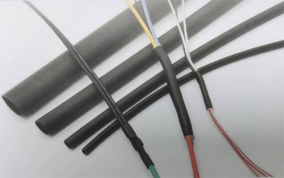 높은 수축 비율, 반 딱딱한 이중 벽 접착제 가루 열 수축 폴리올레핀 튜브